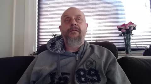 MrLazy online show from January 2026 11:03:02 AM