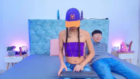 H A R I   A N D R E online show from January 2026 01:05:02 PM