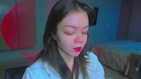 Snapshot of haribo_asmr chatting on December 2024 08:44:02 AM Miss Hari online show from December 2024 08:44:02 AM