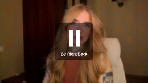 Julia online show from November 2025 05:28:02 AM