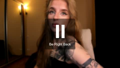 Julia online show from May 2026 04:51:01 AM