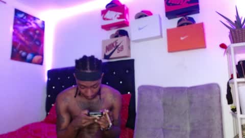 harley_quinnn111 online show from December 2024 09:04:02 PM