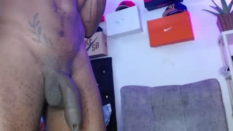 harley_quinnn111 online show from January 2025 06:00:01 PM