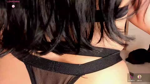     online show from December 2024 01:18:01 AM