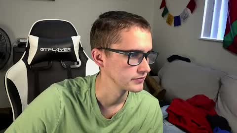 Snapshot of harlows_room chatting on April 2026 09:23:01 PM HarlowJerks online show from April 2026 09:23:01 PM