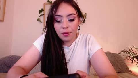 Snapshot of harmonyy01 chatting on March 2025 01:04:02 AM Harmony Please help me to reach 100 thumbs up online show from March 2025 01:04:02 AM