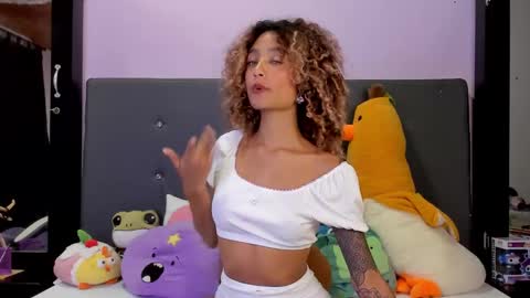 Harmony Hill online show from December 2025 10:17:02 PM