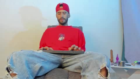 Snapshot of harold_999 chatting on April 2026 02:22:02 AM harold_999 online show from April 2026 02:22:02 AM