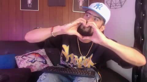 Snapshot of harold_999 chatting on April 2026 04:15:02 AM harold_999 online show from April 2026 04:15:02 AM