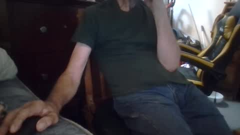 Snapshot of harry1cannary chatting on September 2025 02:21:01 PM harry1cannary online show from September 2025 02:21:01 PM