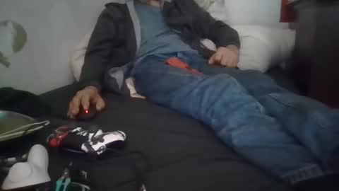 Snapshot of harry1cannary chatting on October 2025 08:53:02 PM harry1cannary online show from October 2025 08:53:02 PM