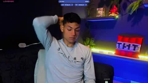 Snapshot of harrydavidsonx chatting on April 2026 03:01:01 PM ... online show from April 2026 03:01:01 PM