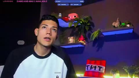 Snapshot of harrydavidsonx chatting on April 2026 05:39:02 PM ... online show from April 2026 05:39:02 PM