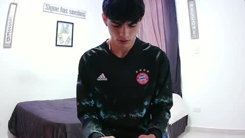 harry thomson online show from December 2025 04:23:02 PM