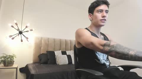 Harry Jones online show from March 2025 05:22:01 PM