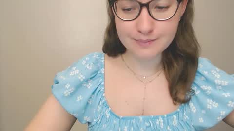 Snapshot of hartfoxx chatting on September 2025 08:52:01 PM hartfoxx online show from September 2025 08:52:01 PM