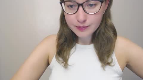 Snapshot of hartfoxx chatting on October 2025 09:45:01 PM hartfoxx online show from October 2025 09:45:01 PM