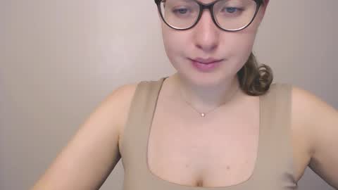 Snapshot of hartfoxx chatting on October 2025 07:23:01 PM hartfoxx online show from October 2025 07:23:01 PM