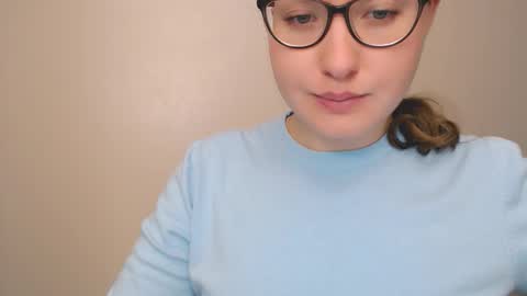 Snapshot of hartfoxx chatting on November 2025 09:26:01 PM hartfoxx online show from November 2025 09:26:01 PM