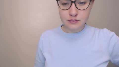 Snapshot of hartfoxx chatting on December 2025 12:20:02 AM hartfoxx online show from December 2025 12:20:02 AM