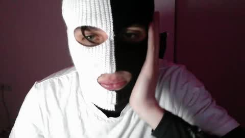 Snapshot of harvey6dent6 chatting on April 2026 10:23:01 PM Two-Face online show from April 2026 10:23:01 PM