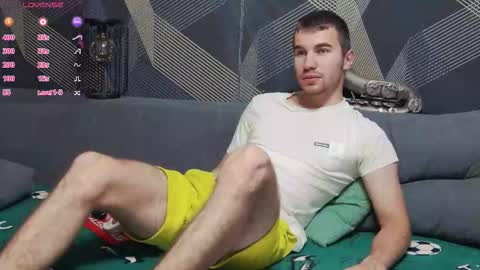 Snapshot of harvey_ren chatting on November 2025 08:09:01 PM Harvey online show from November 2025 08:09:01 PM