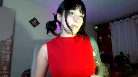Snapshot of harypeath_ chatting on June 2026 01:30:01 AM Im Emily and I could be the love of your life online show from June 2026 01:30:01 AM