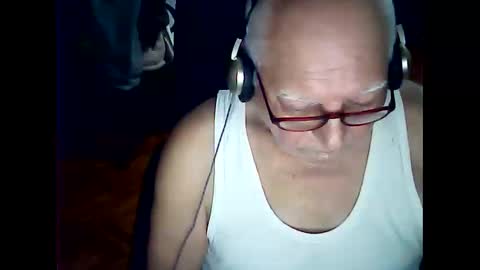 Snapshot of hasanben54398 chatting on October 2025 06:20:02 PM hasan online show from October 2025 06:20:02 PM