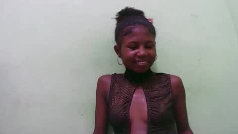 Snapshot of hasleyinah chatting on March 2026 10:18:02 AM hasleyinah online show from March 2026 10:18:02 AM
