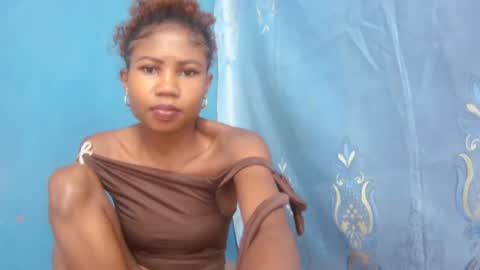 hasleyinah online show from July 2026 06:47:02 AM