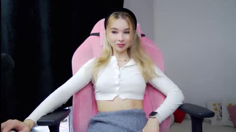 Snapshot of haters_ chatting on October 2025 07:07:01 AM Anna online show from October 2025 07:07:01 AM