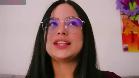 hawaiibliss online show from April 2026 11:29:02 PM