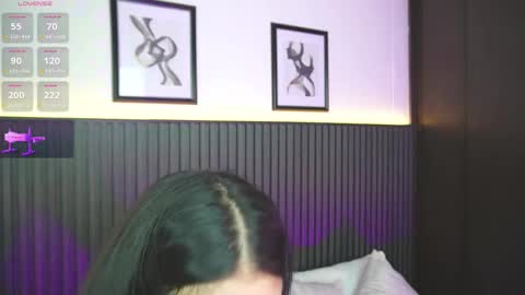 haylie  See you tonight at 8pm Colombia time online show from November 2025 03:07:01 AM