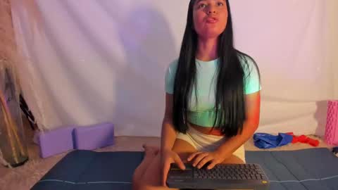 Snapshot of hayamikioto chatting on September 2025 12:16:01 PM Hayami online show from September 2025 12:16:01 PM