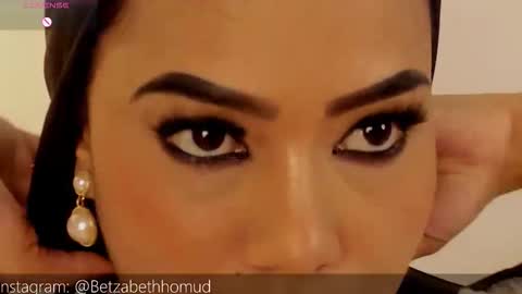 Snapshot of hayat_alcaraz chatting on March 2026 04:39:02 PM Hayat online show from March 2026 04:39:02 PM