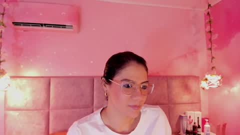 Snapshot of haylenpark chatting on October 2025 09:59:01 AM haylenpark online show from October 2025 09:59:01 AM