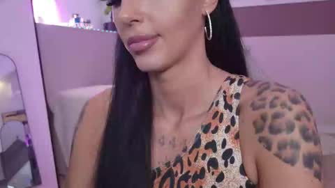 Snapshot of hayleybabe4 chatting on February 2026 10:36:01 PM Hayley online show from February 2026 10:36:01 PM