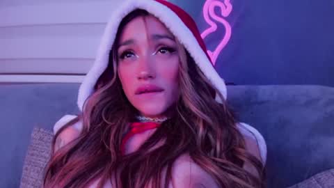 Marie online show from December 2024 08:45:02 PM