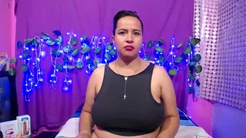 hazel online show from February 2025 12:35:01 AM