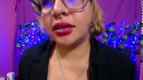 hazel online show from February 2025 09:55:01 AM