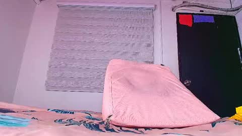 Snapshot of hazel_kataleya chatting on September 2025 07:19:02 PM kataleya online show from September 2025 07:19:02 PM