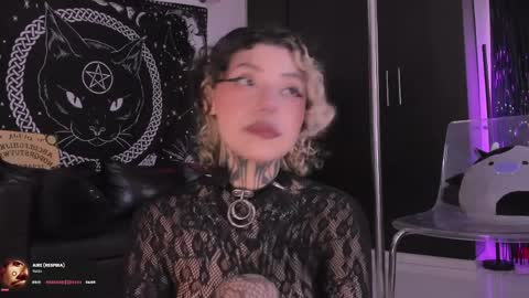 Snapshot of hazellwitch chatting on April 2026 02:26:01 PM Hazell Witch online show from April 2026 02:26:01 PM