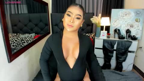 HAZEL MADONNA online show from September 2025 09:25:01 PM