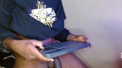 Snapshot of hazlan_420 chatting on September 2025 11:01:02 AM hazlan_420 online show from September 2025 11:01:02 AM