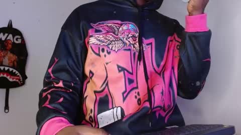 Snapshot of hazlan_420 chatting on November 2025 02:49:01 PM hazlan_420 online show from November 2025 02:49:01 PM