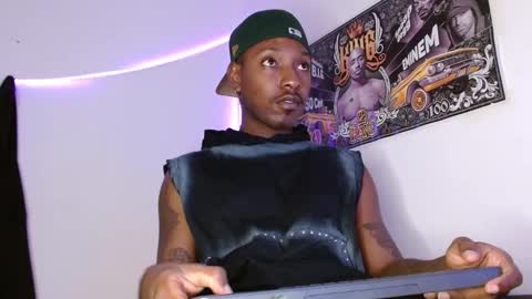 Snapshot of hazlan_420 chatting on February 2026 02:49:01 AM hazlan_420 online show from February 2026 02:49:01 AM