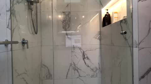 Snapshot of hb2283 chatting on December 2025 07:32:01 PM h babe online show from December 2025 07:32:01 PM