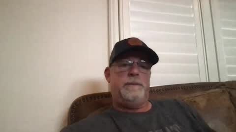 Hdeuce22 online show from December 2025 05:41:01 PM