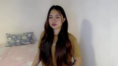 Snapshot of heart_of_asia chatting on April 2026 08:22:01 PM Yoshin online show from April 2026 08:22:01 PM