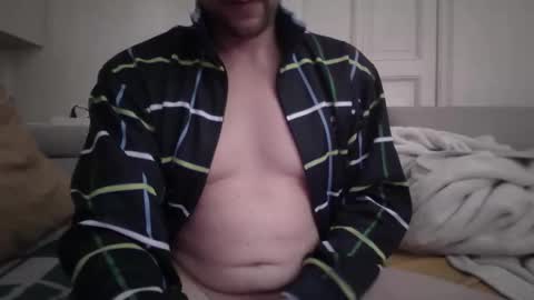 Snapshot of heaten_geread chatting on March 2026 08:13:01 PM Iejten online show from March 2026 08:13:01 PM